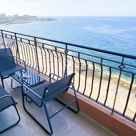 Spacious Seafront 3-bedroom In Sv 3 Sliema