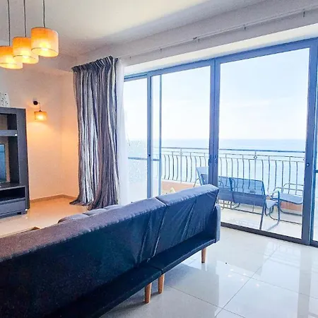Apartmán Spacious Seafront 3-bedroom In Sv 3