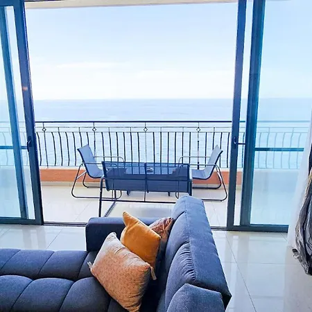 Apartamento Spacious Seafront 3-bedroom In Sv 3