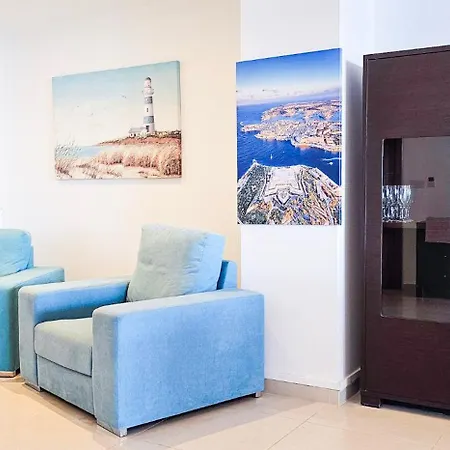 Spacious Seafront 3-bedroom In Sv 3 *